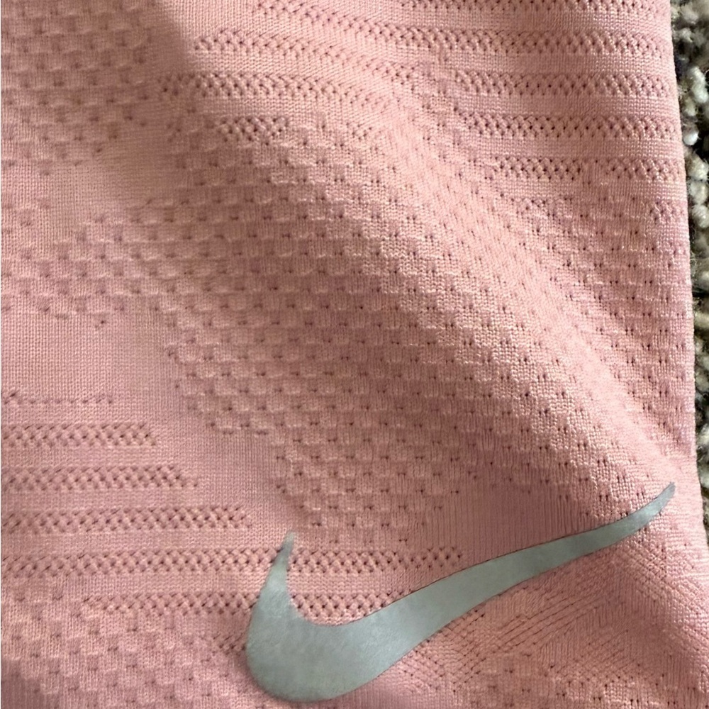 Nike Dri-FIT Tank Top Women’s Small Pink Athletic Racerback Workout Top - Picture 3 of 5